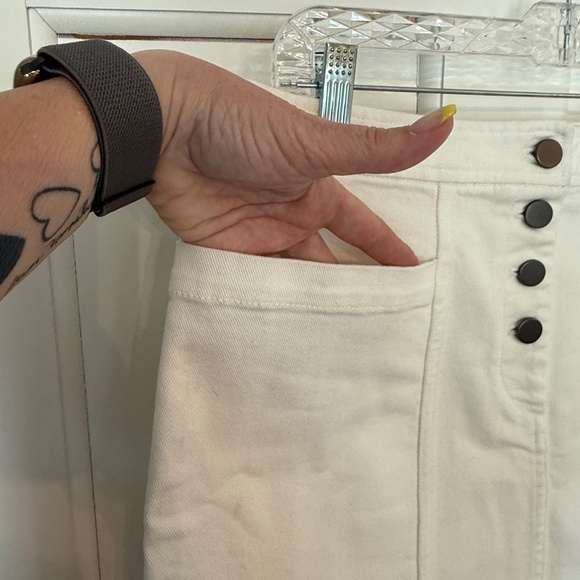 Theory Addison White Denim Mini Skirt 45500 - Picture 3 of 9